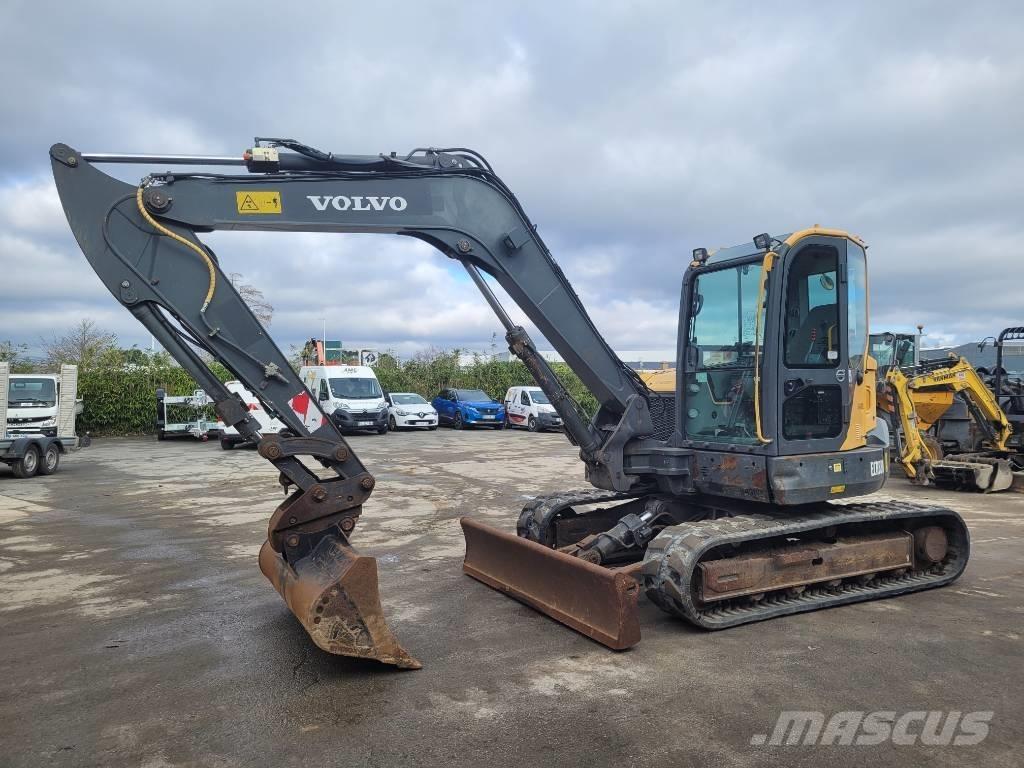 Volvo ECR 88 D 中型油圧ショベル 7ｔ-12ｔ（ユンボ・パワーショベル・バックホー）