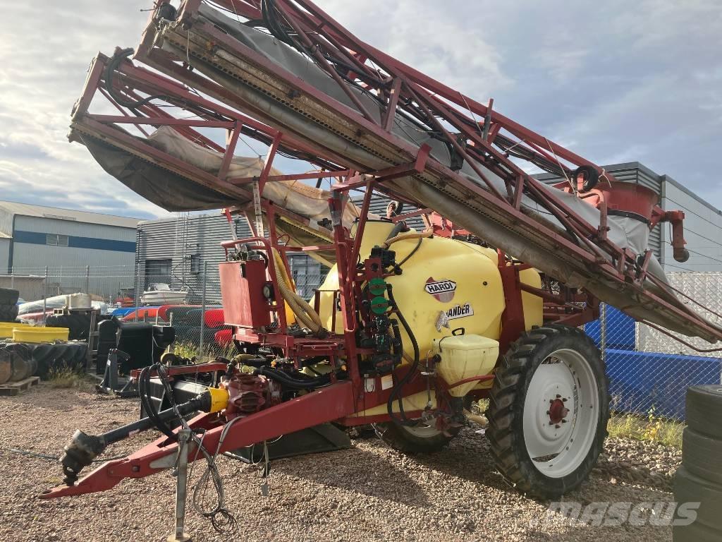 Hardi Commander Twin 牽引型スプレイヤー