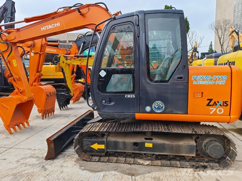 Hitachi ZX 70 中型油圧ショベル 7ｔ-12ｔ（ユンボ・パワーショベル・バックホー）
