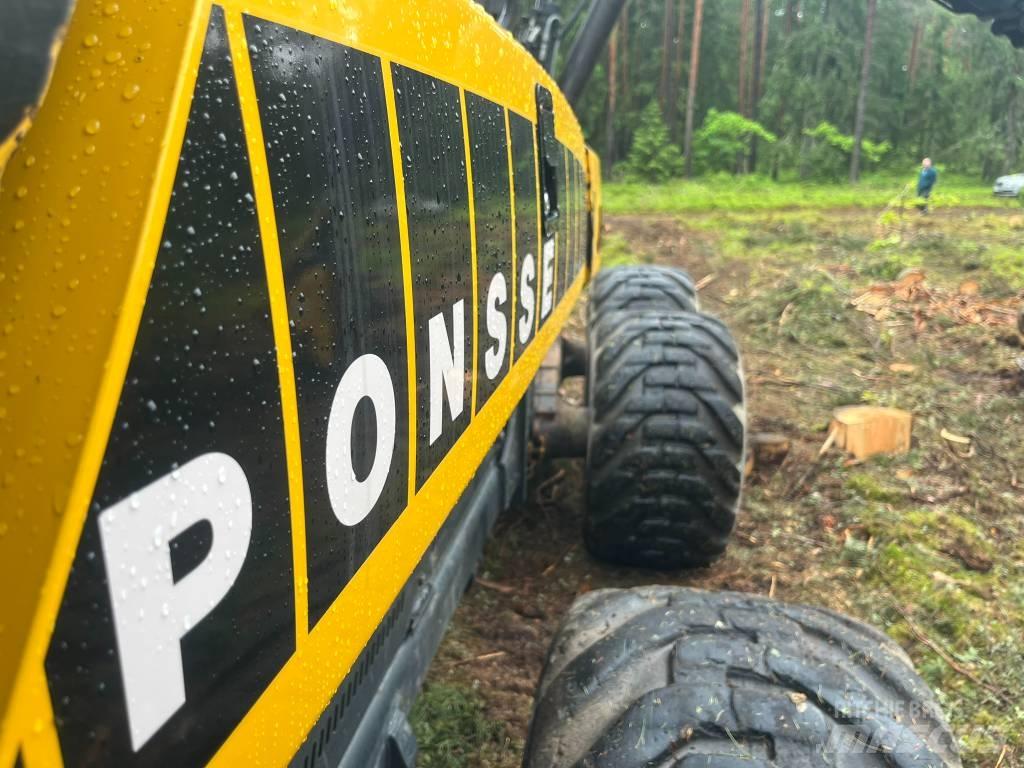 Ponsse Ergo ハーベスター