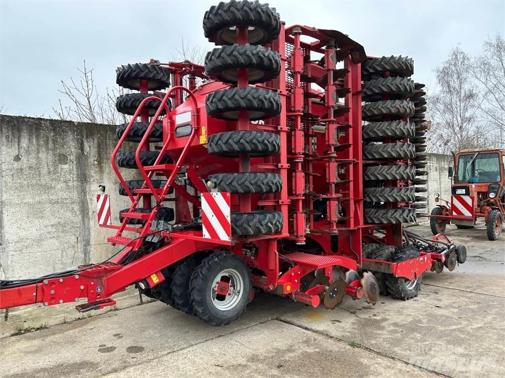 Horsch Pronto 8 DC コンビネーションドリル