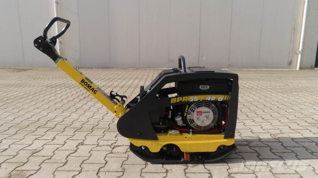 Bomag BPR 35/42D プレートコンパクター