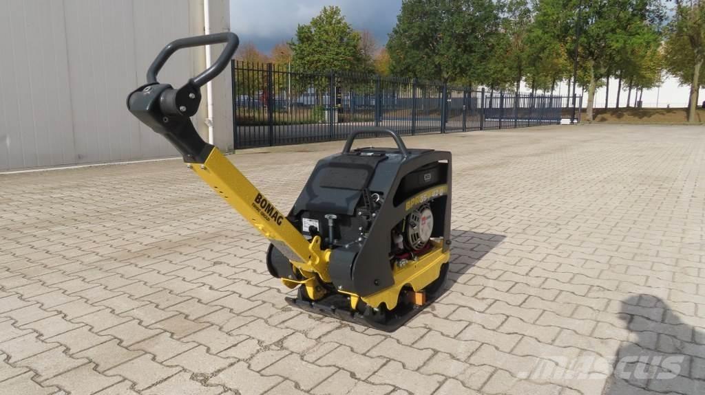Bomag BPR 35/42D プレートコンパクター