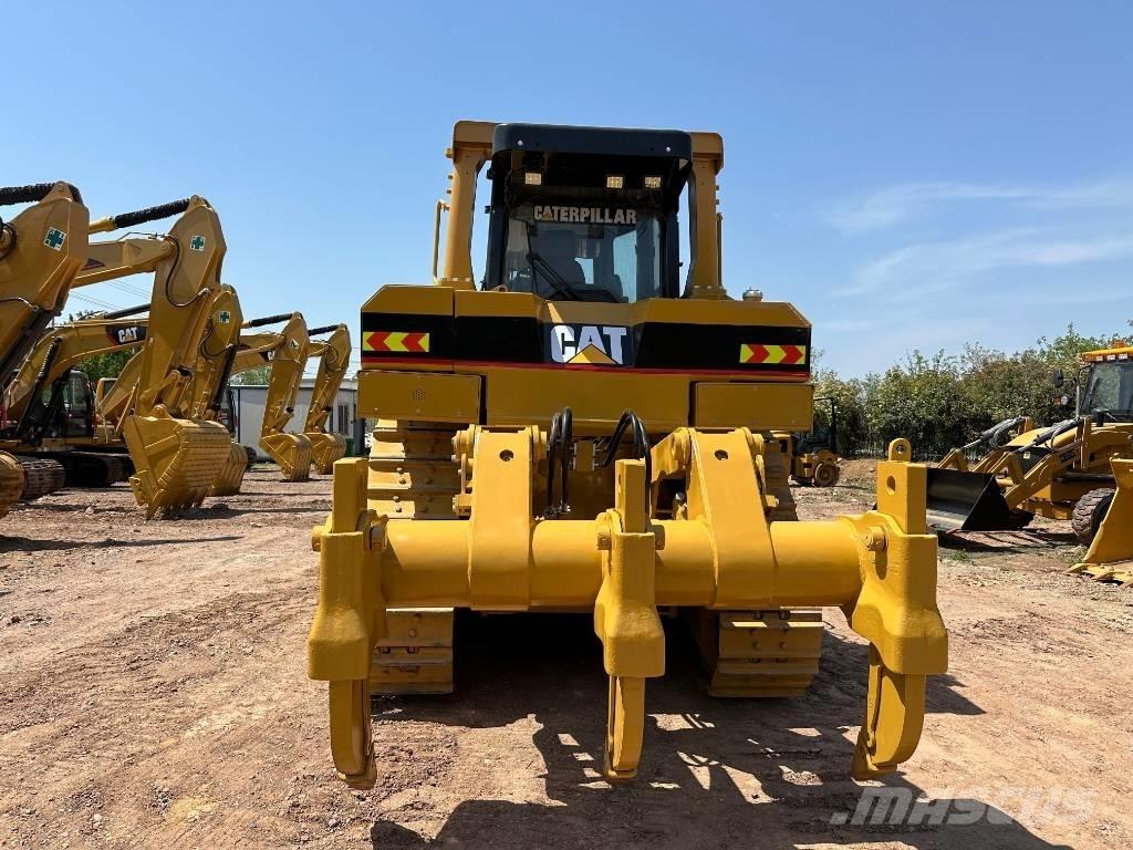 CAT D8R ブルドーザー