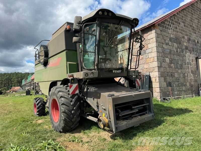 Fendt 5225 E コンバイン