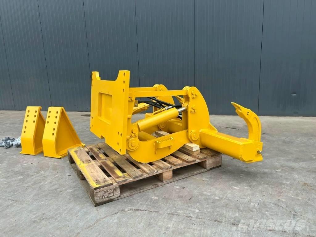 Komatsu D37 スカリファイヤ