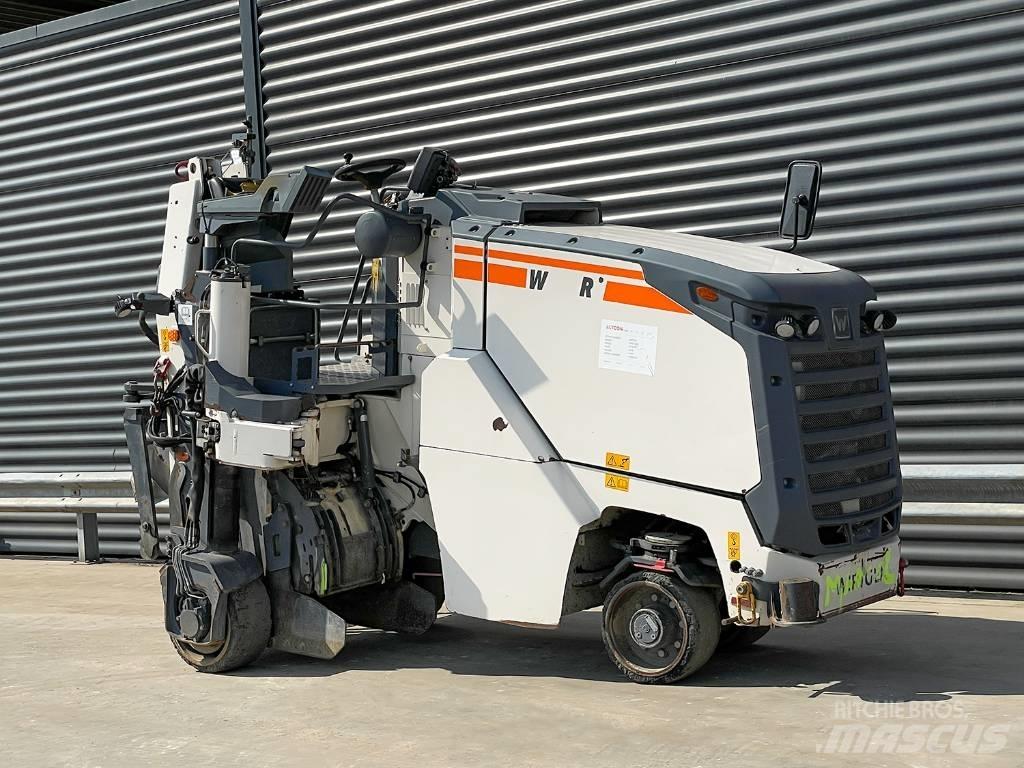 Wirtgen W 50 RI アスファルトコールドミリングマシーン
