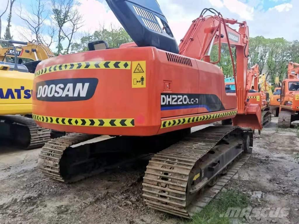 Doosan DH 220 LC-7 大型油圧ショベル12t以上（パワーショベル・ユンボ）