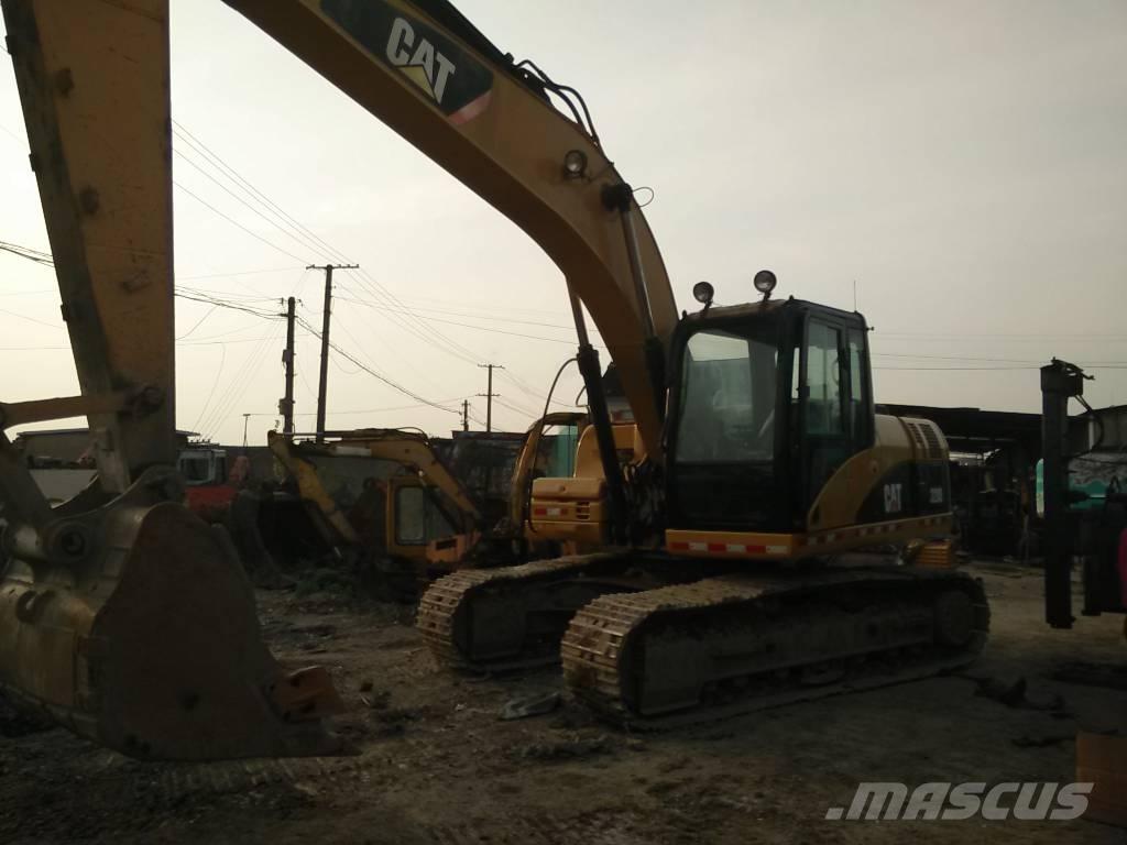 CAT 320 D 大型油圧ショベル12t以上（パワーショベル・ユンボ）