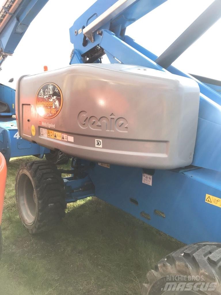 Genie S 60 HC ブームリフト　直伸型