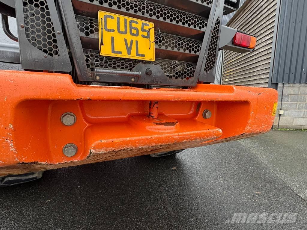 Hitachi ZW 220-5B ホイールローダー・タイヤショベル