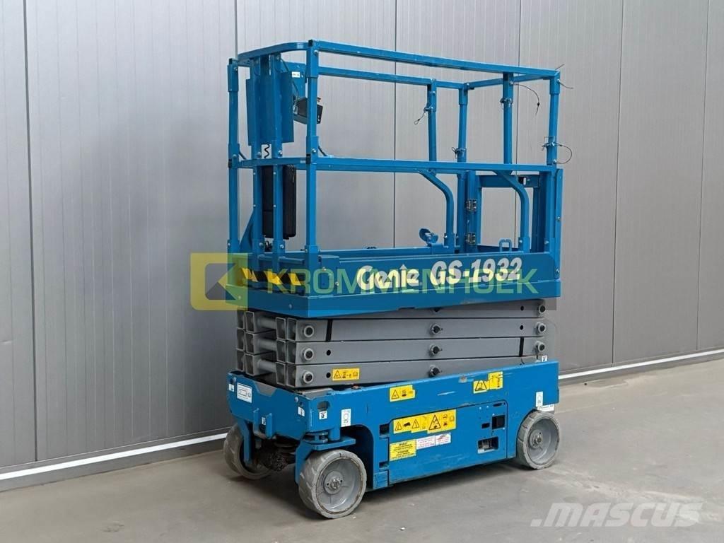 Genie GS 1932 シザースリフト