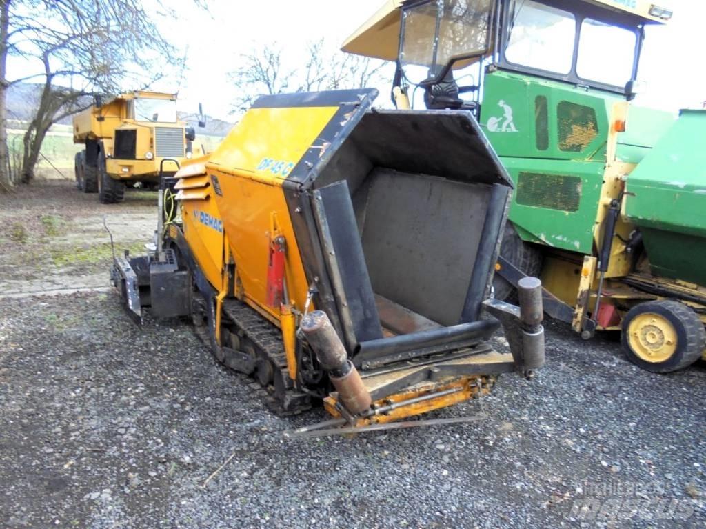 Demag DF 45 C アスファルトフィニッシャ