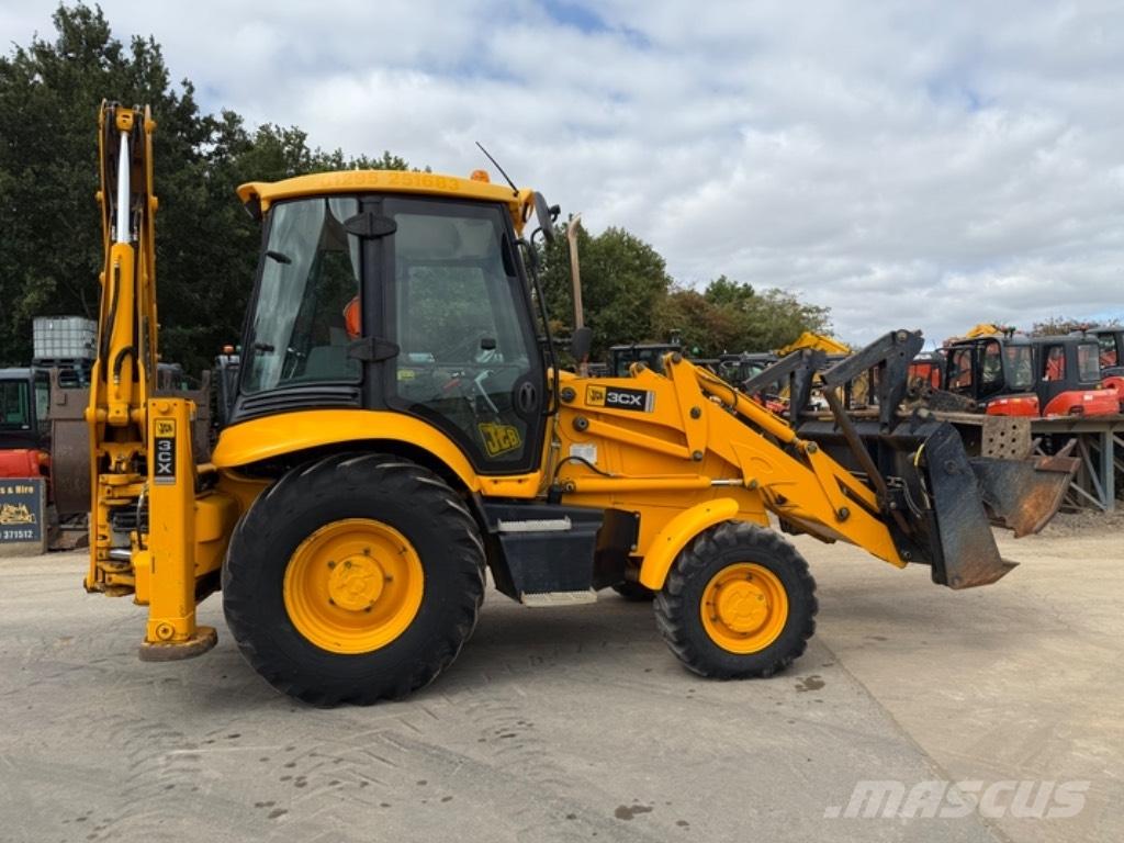 JCB 3 CX バックホーローダー