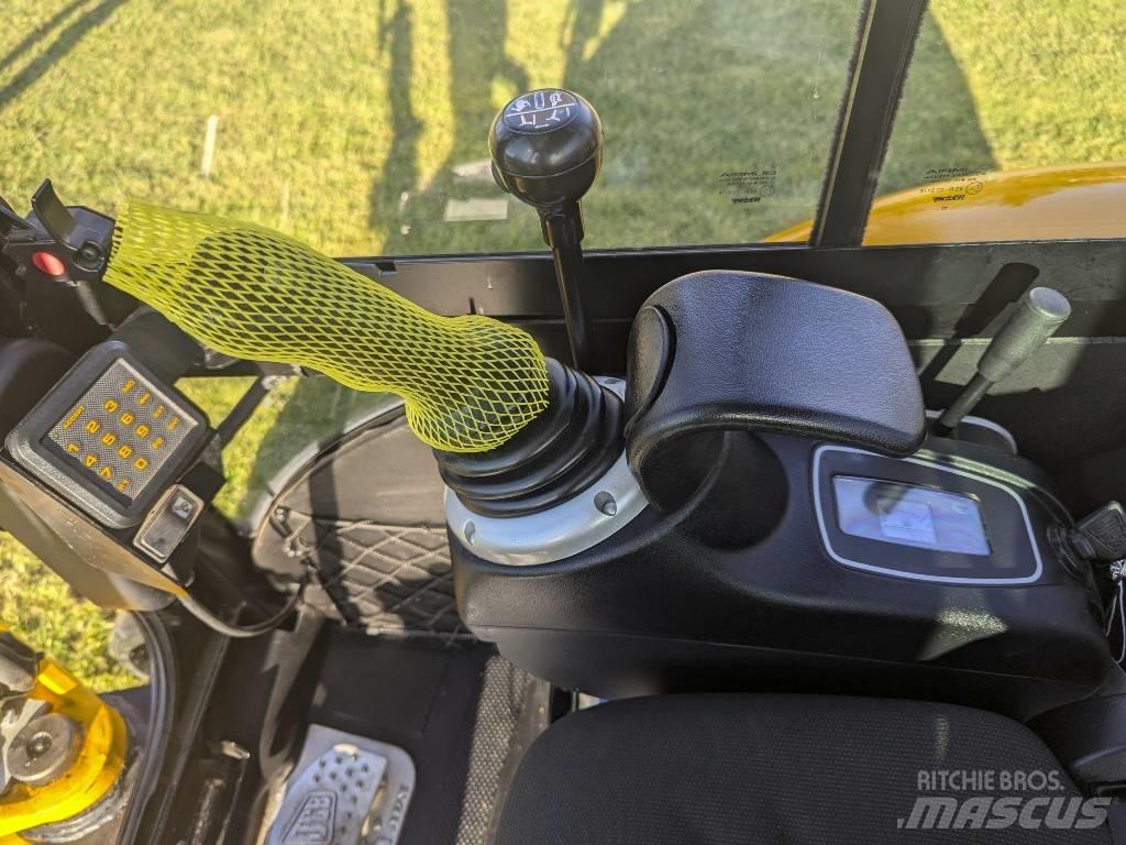 JCB 8026 CTS ミニ油圧ショベル 7t以下（ミニユンボ・ミニディガー）