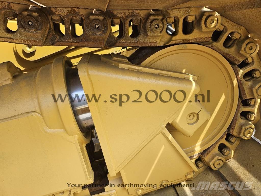 CAT D 6 T LGP ブルドーザー