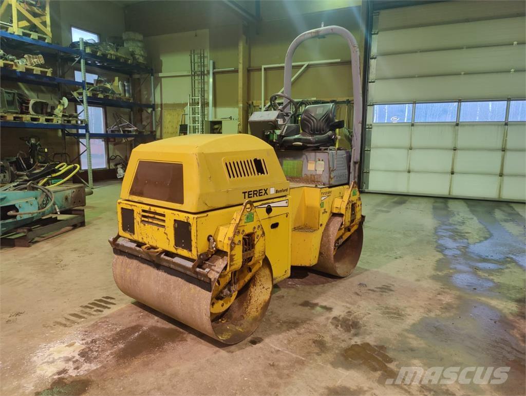 Benford TV1200D タンデムローラ