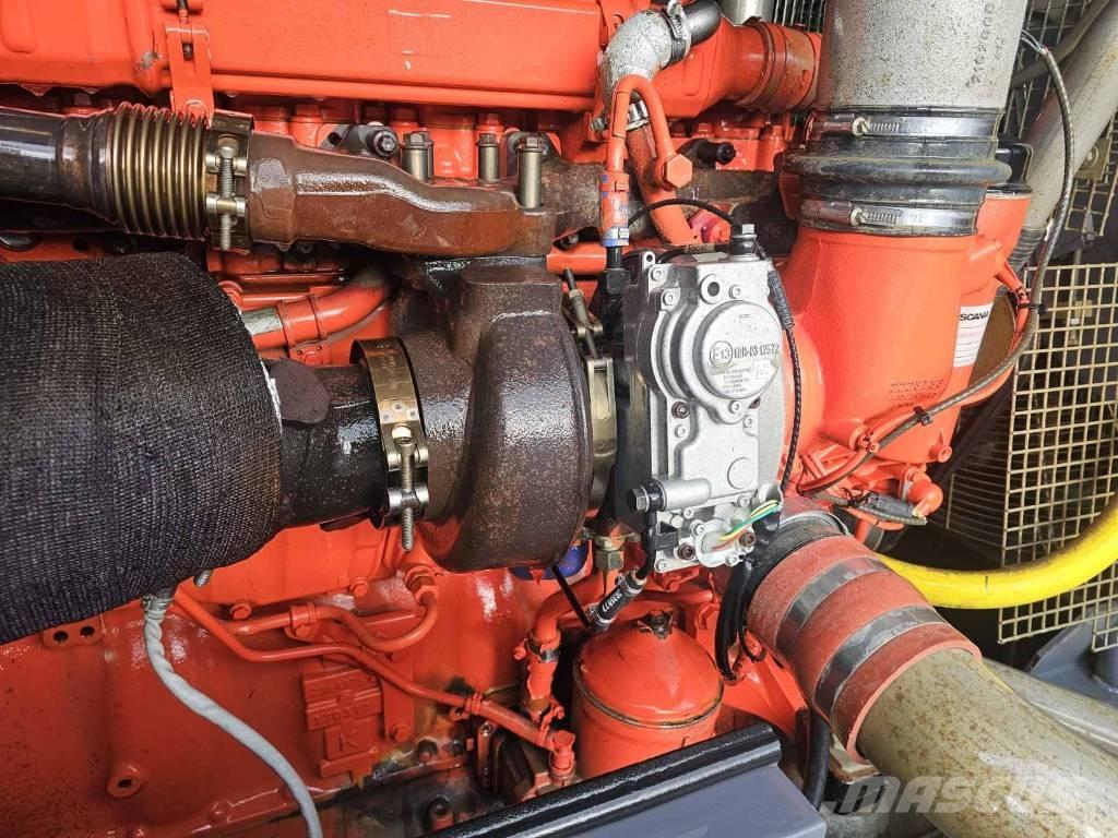 Atlas Copco X28 コンプレッサー