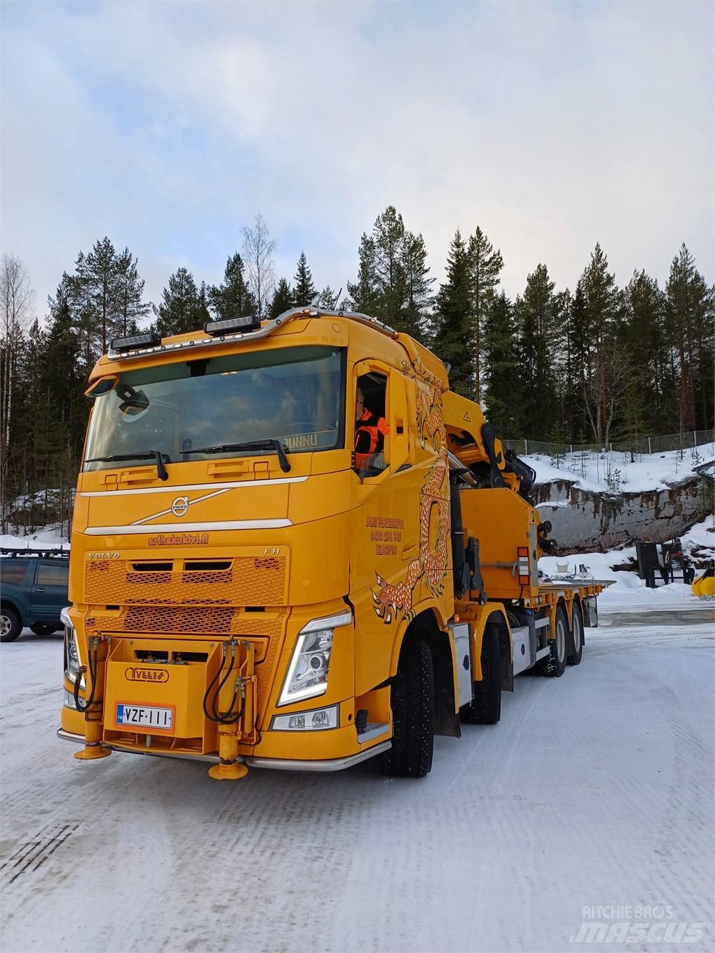 Volvo FH 540 クレーントラック、ユニック車