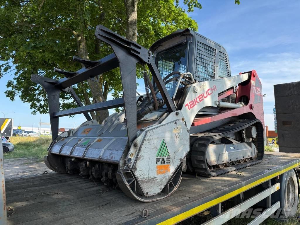 Takeuchi TL 250 クローラーローダー