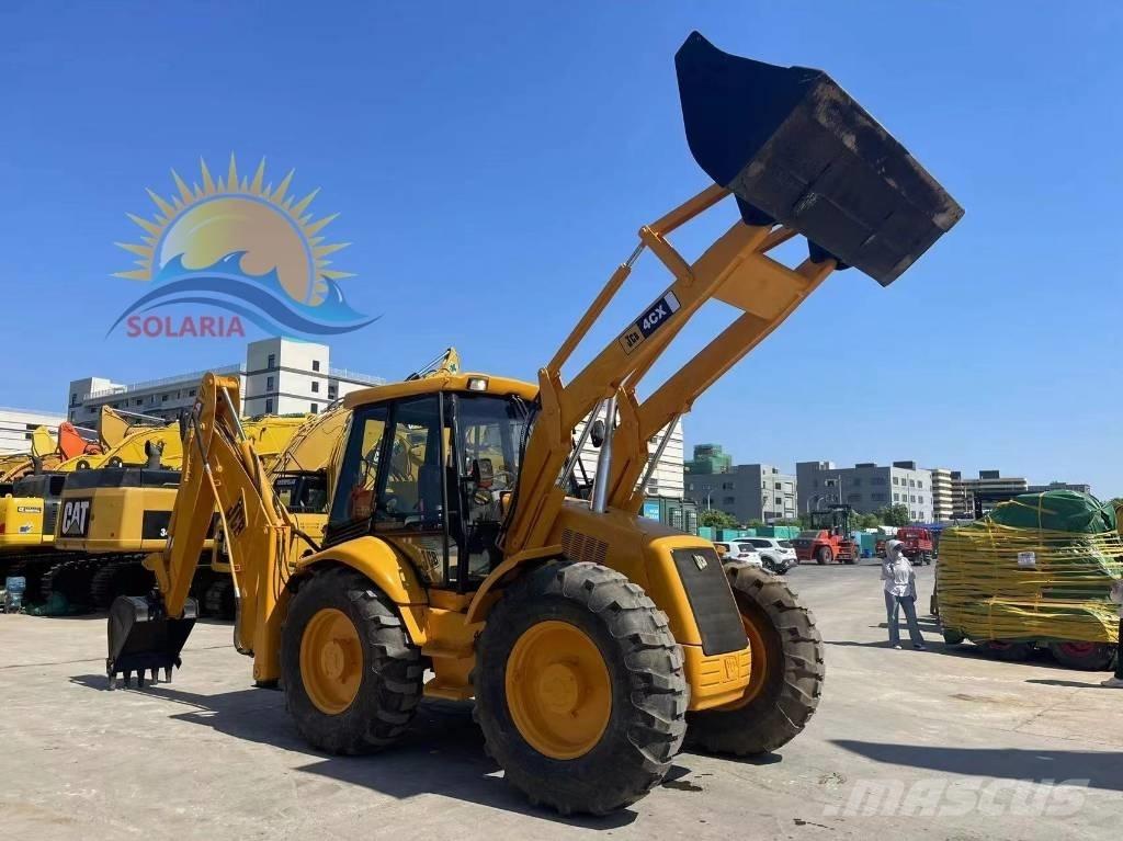 JCB Vibromax 4CX バックホーローダー