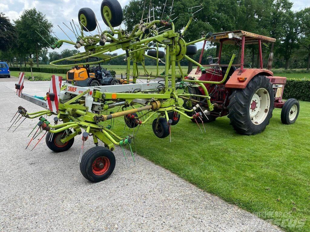 CLAAS volto 1050t テッダー・テッダーレーキ