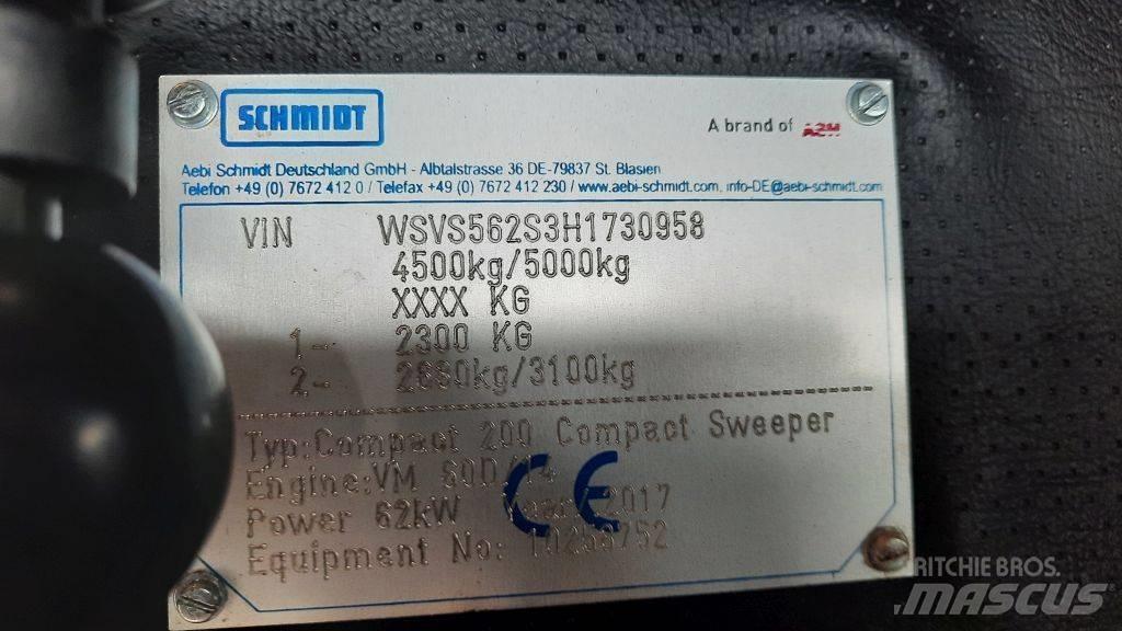 Schmidt Swingo 200 路面清掃機