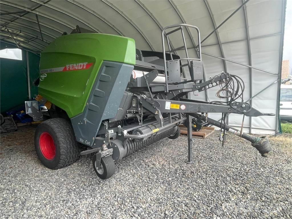 Fendt Rotana 160 V ラウンドベーラー