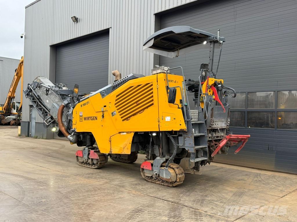 Wirtgen W100CFI アスファルトコールドミリングマシーン