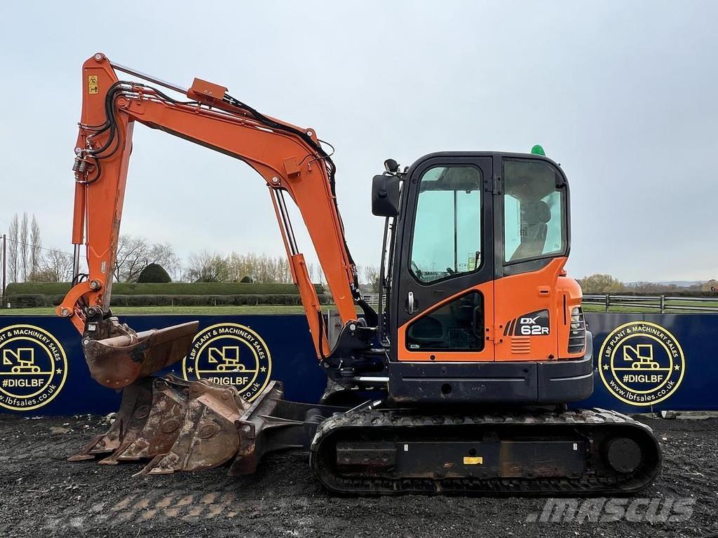 Doosan DX62R-3 特殊油圧ショベル