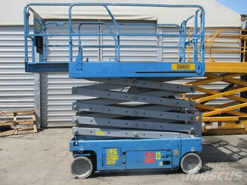 Genie GS 3246 シザースリフト
