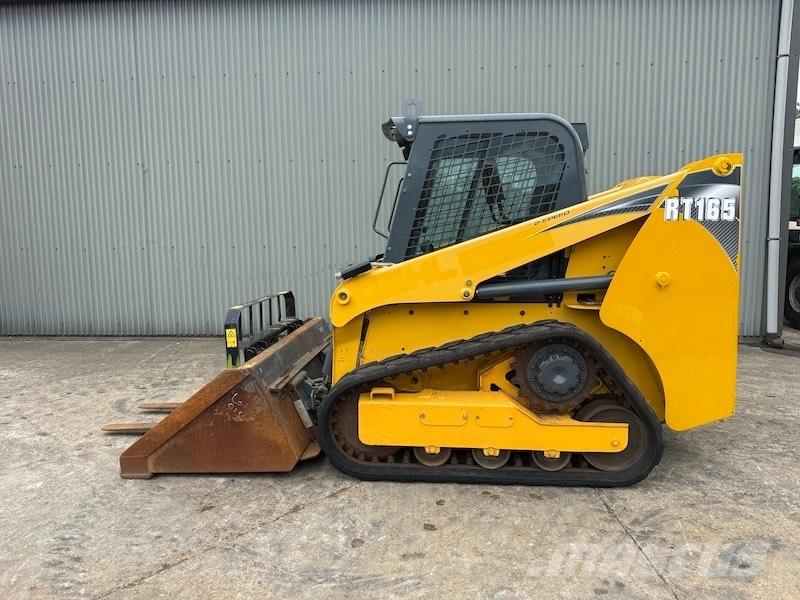 Gehl RT165 クローラーローダー