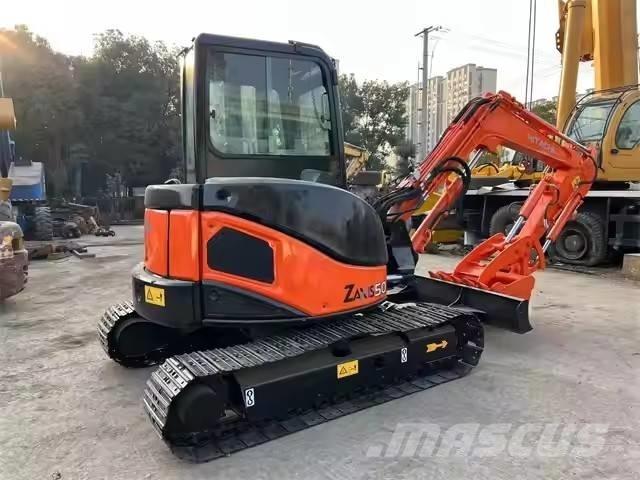 Hitachi ZX 50 ミニ油圧ショベル 7t以下（ミニユンボ・ミニディガー）