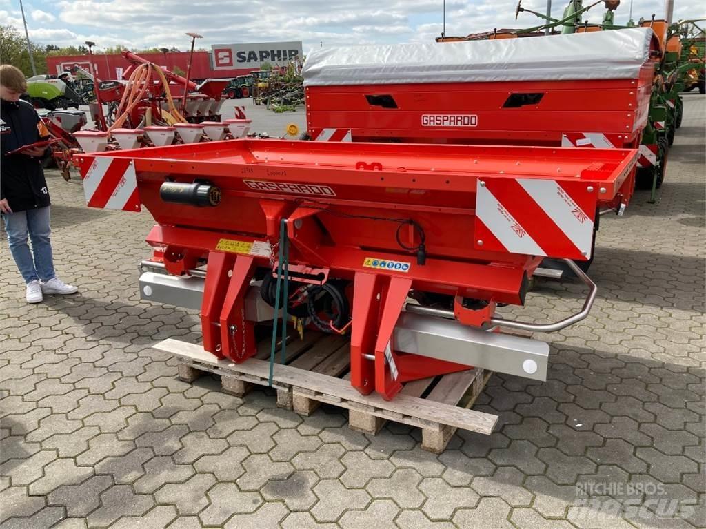 Maschio Primo M3 ミネラル散布機