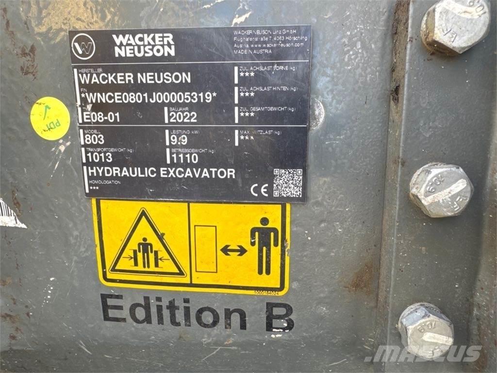 Wacker Neuson 803 大型油圧ショベル12t以上（パワーショベル・ユンボ）