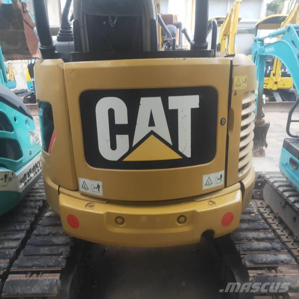 CAT 302C ミニ油圧ショベル 7t以下（ミニユンボ・ミニディガー）