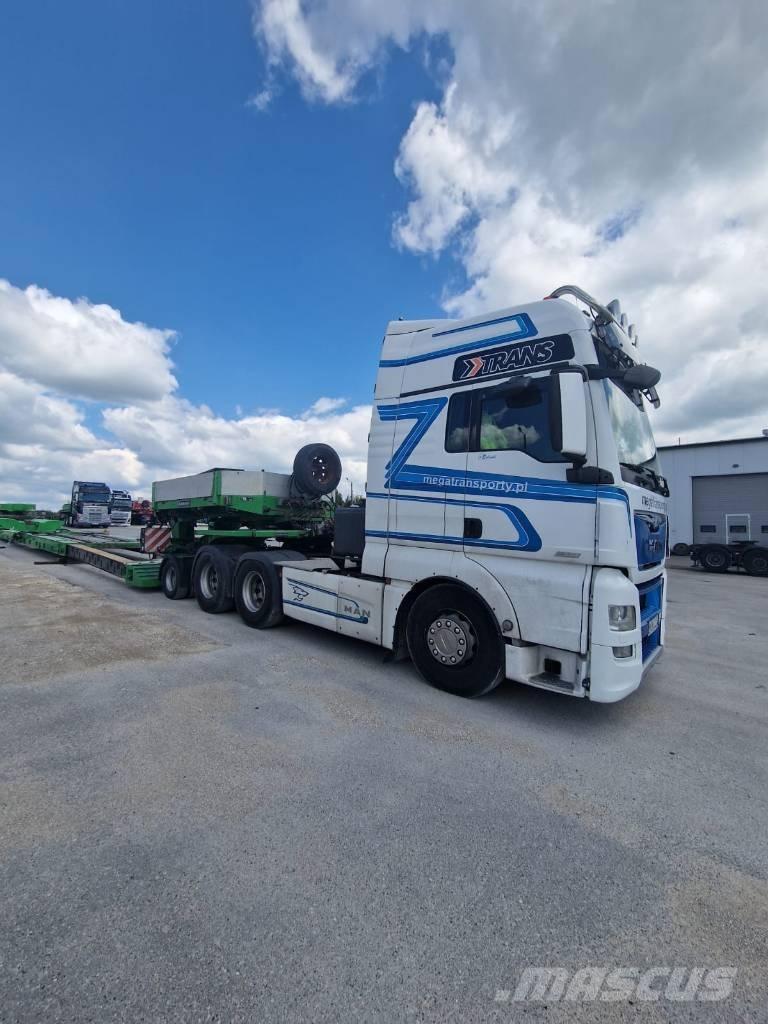 MAN TGX 6x4 560 中古トラクターヘッド | トレーラーヘッド