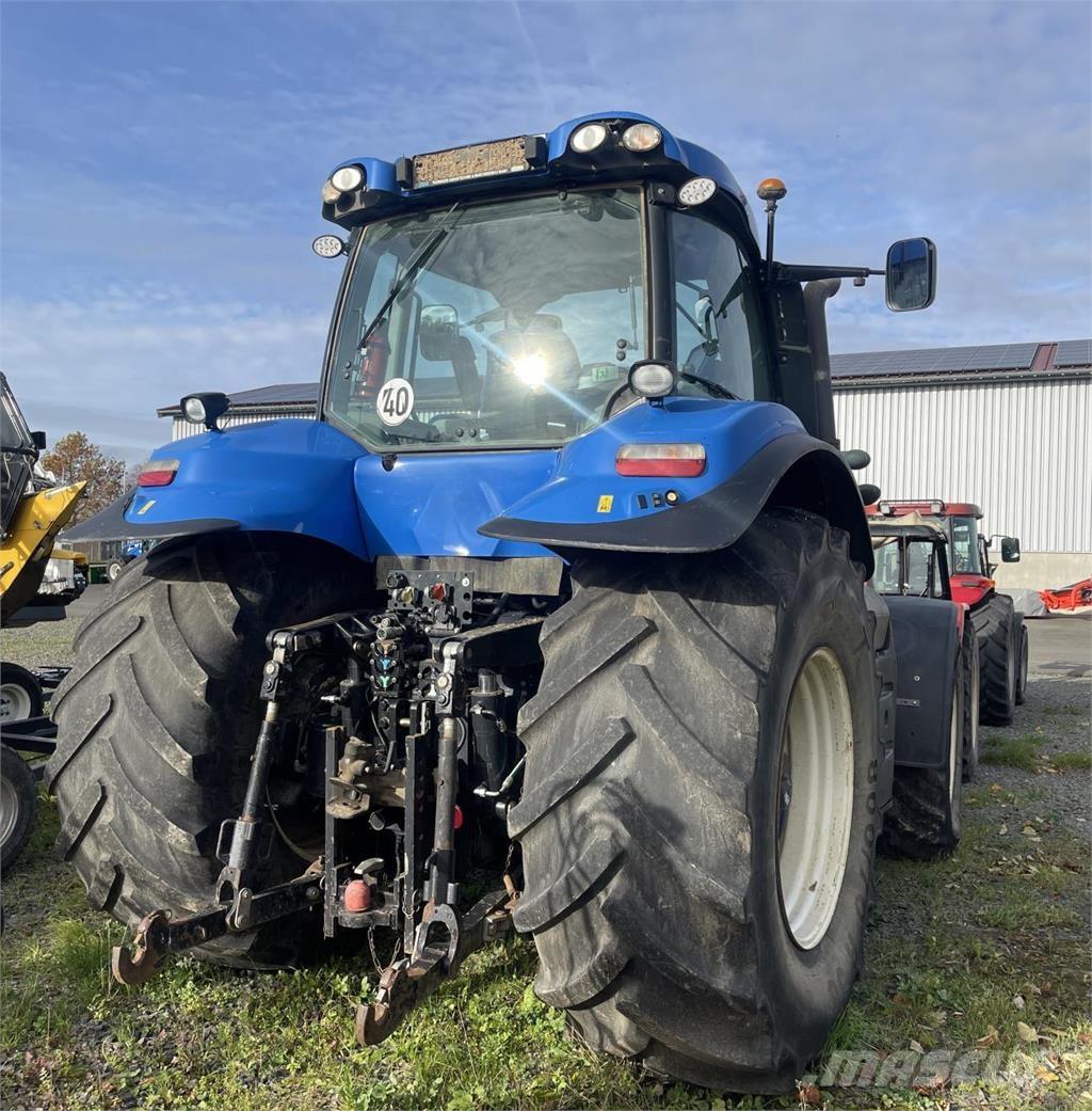 New Holland T8.390 トラクター