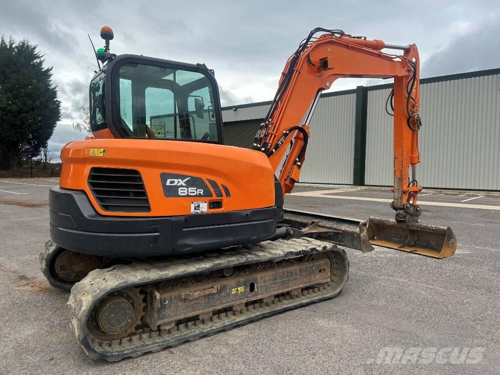 Doosan DX 85 R-3 中型油圧ショベル 7ｔ-12ｔ（ユンボ・パワーショベル・バックホー）