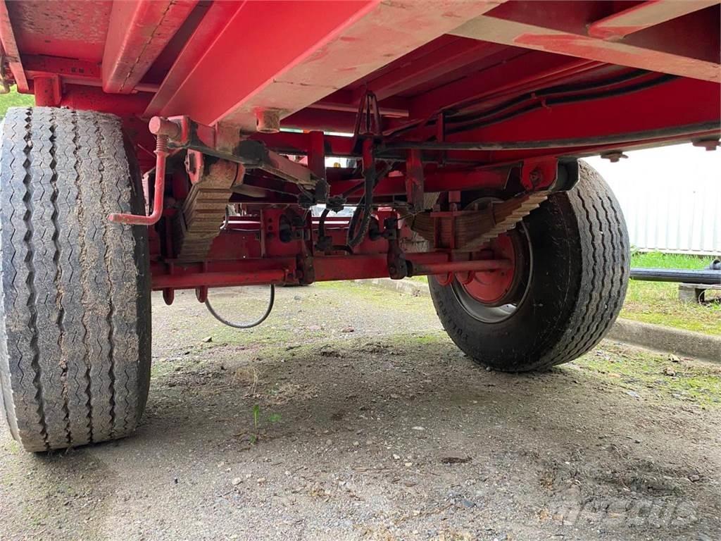 Agromet T-149 ダンプトレーラー