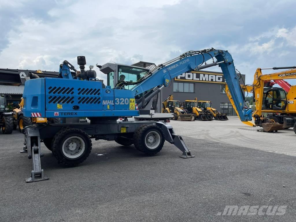 Terex FUCHS 320 ホイール式油圧ショベル（パワーショベル・ユンボ・バックホー）