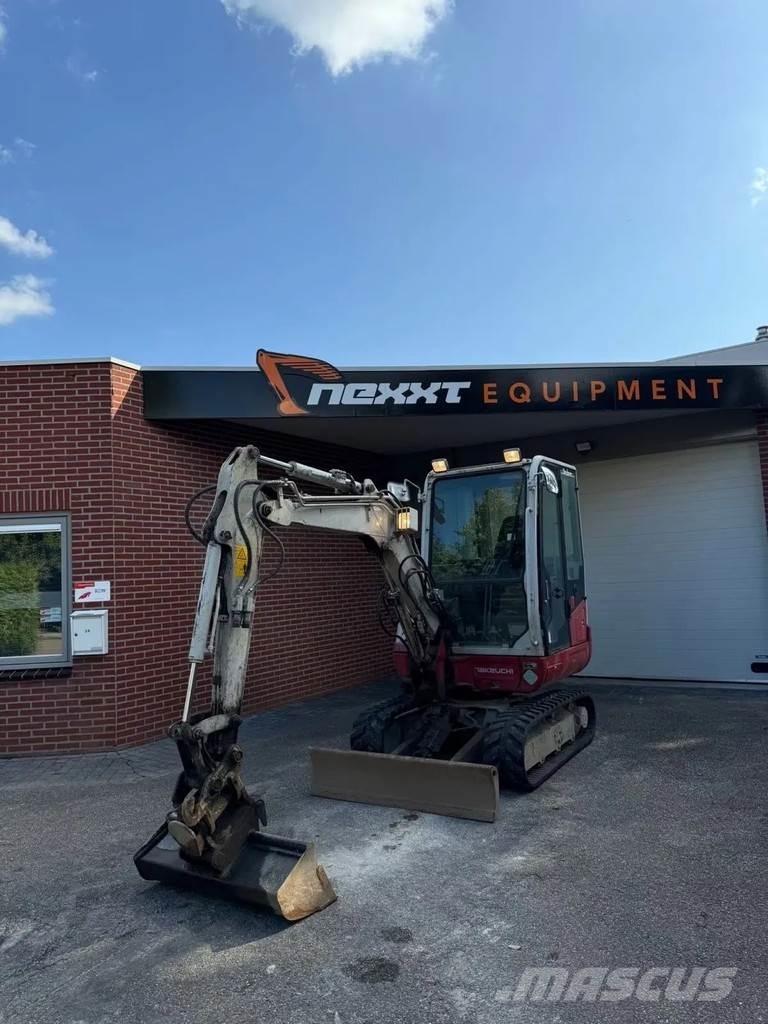 Takeuchi TB230 大型油圧ショベル12t以上（パワーショベル・ユンボ）