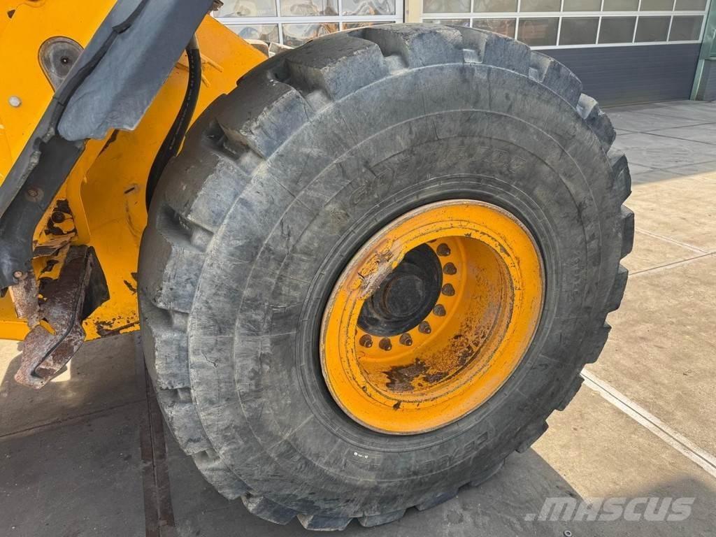JCB 457 ホイールローダー・タイヤショベル