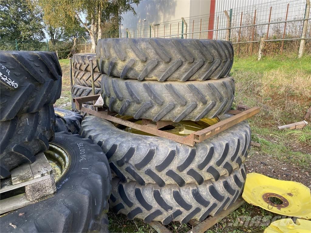  380/105R50 タイヤ、ホイル、リム