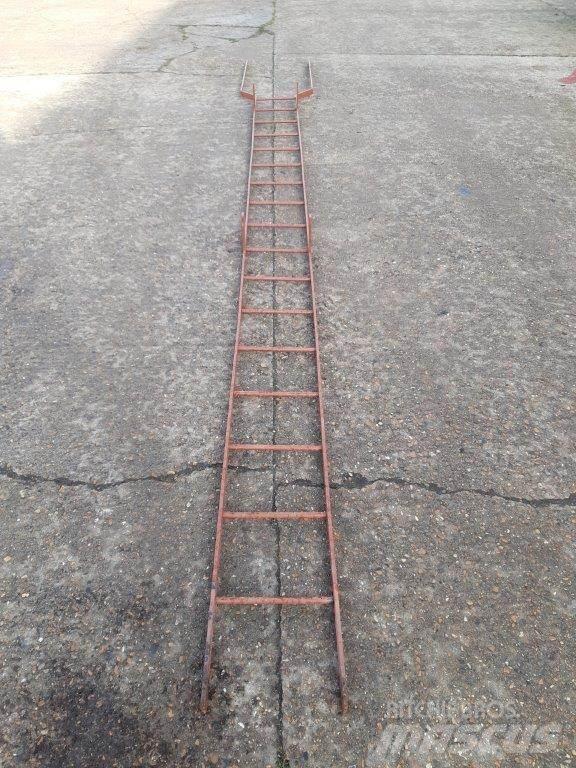 Access LADDER 農業機械 -　その他