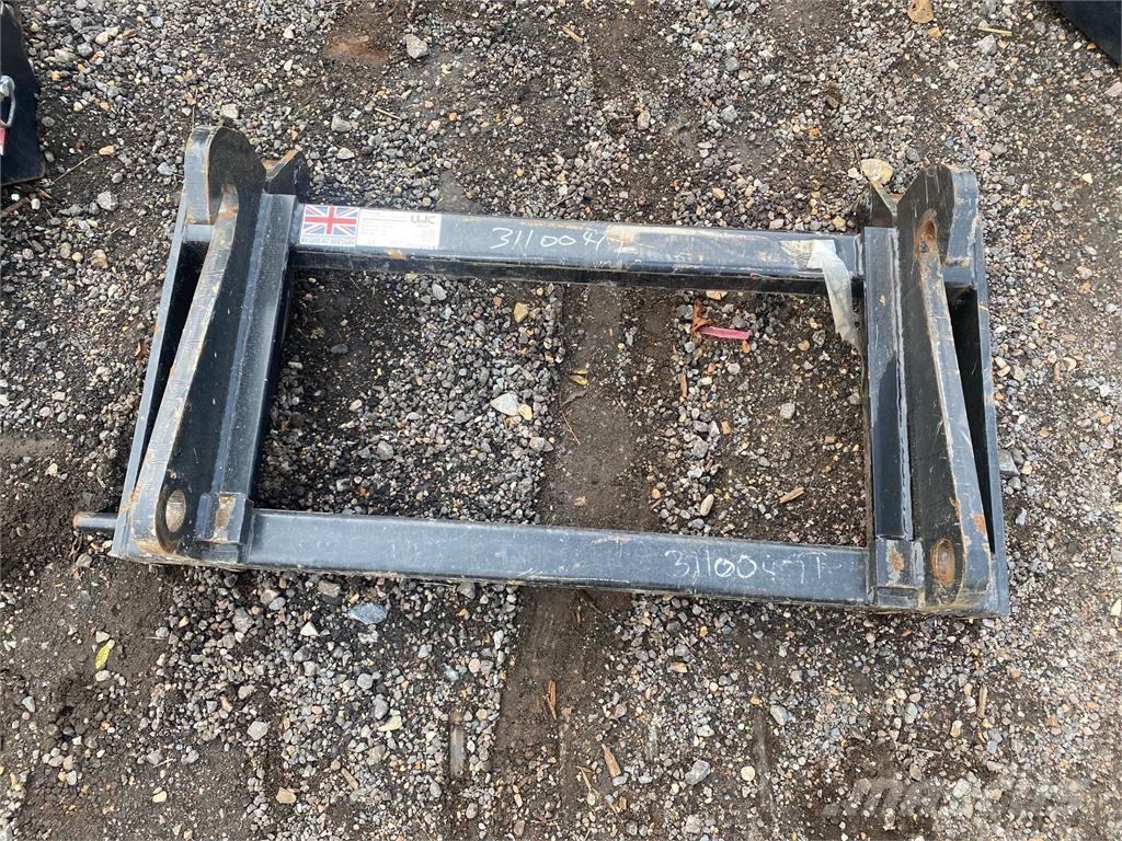  ADAPTOR PLATE 農業用テレハンドラー