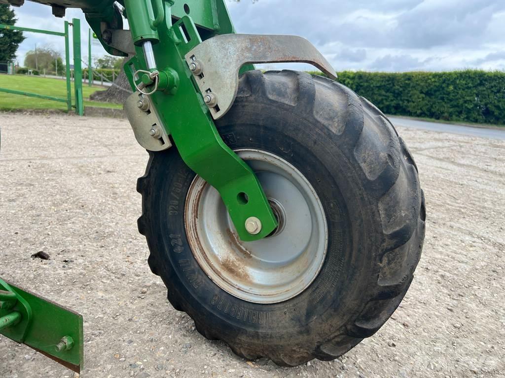 Amazone CAYROS XS リバーシブルプラウ