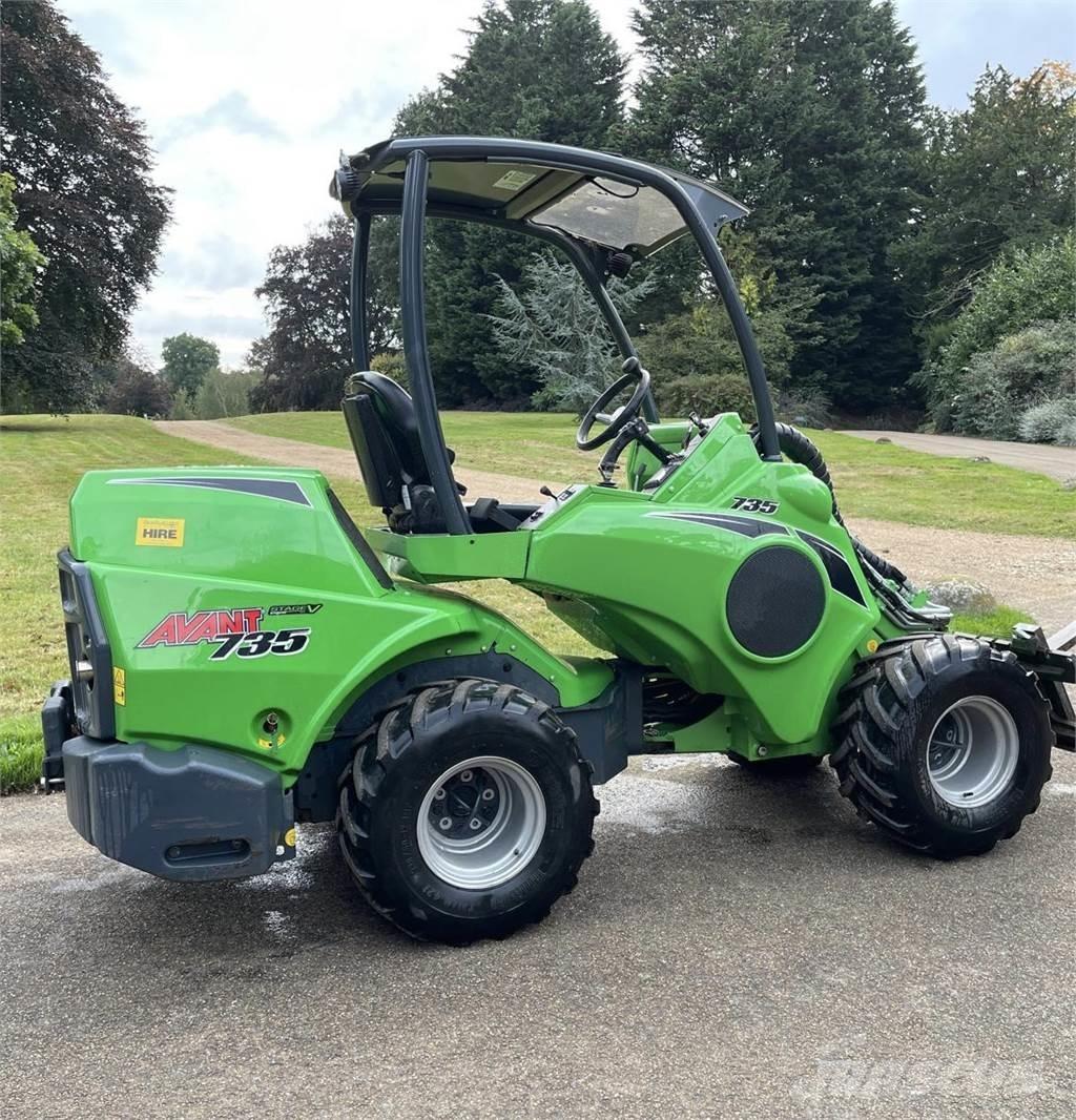 Avant 735 ホイールローダー・タイヤショベル
