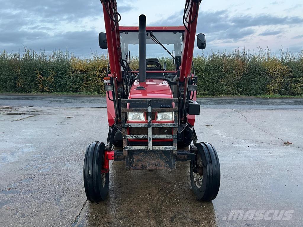 CASE 4210 トラクター