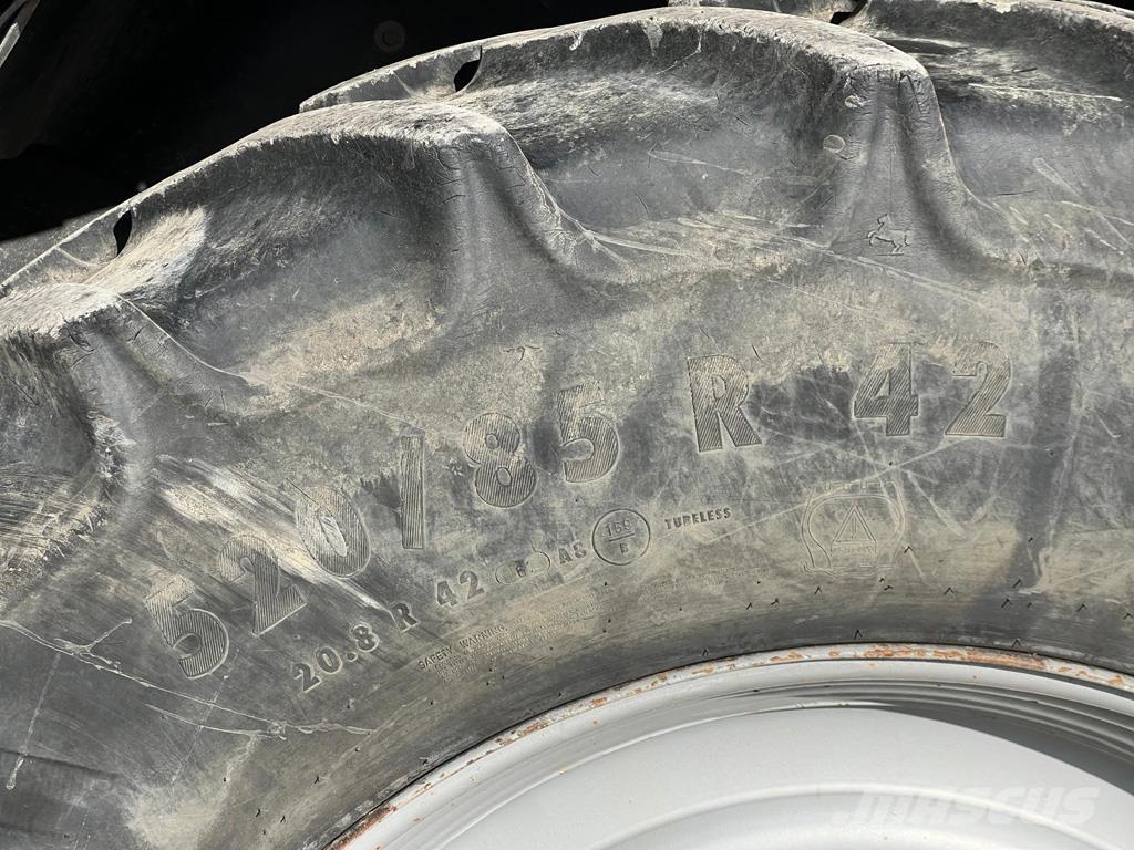 CASE PUMA 200CVX トラクター